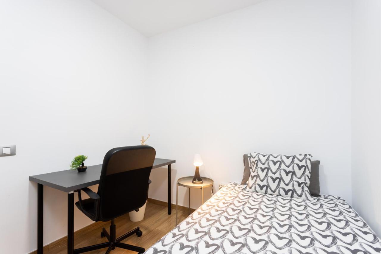 Home2Book Design Black & White Santa Cruz Home Extérieur photo