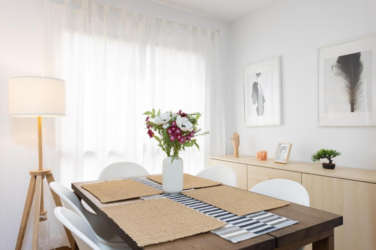 Home2Book Design Black & White Santa Cruz Home Extérieur photo